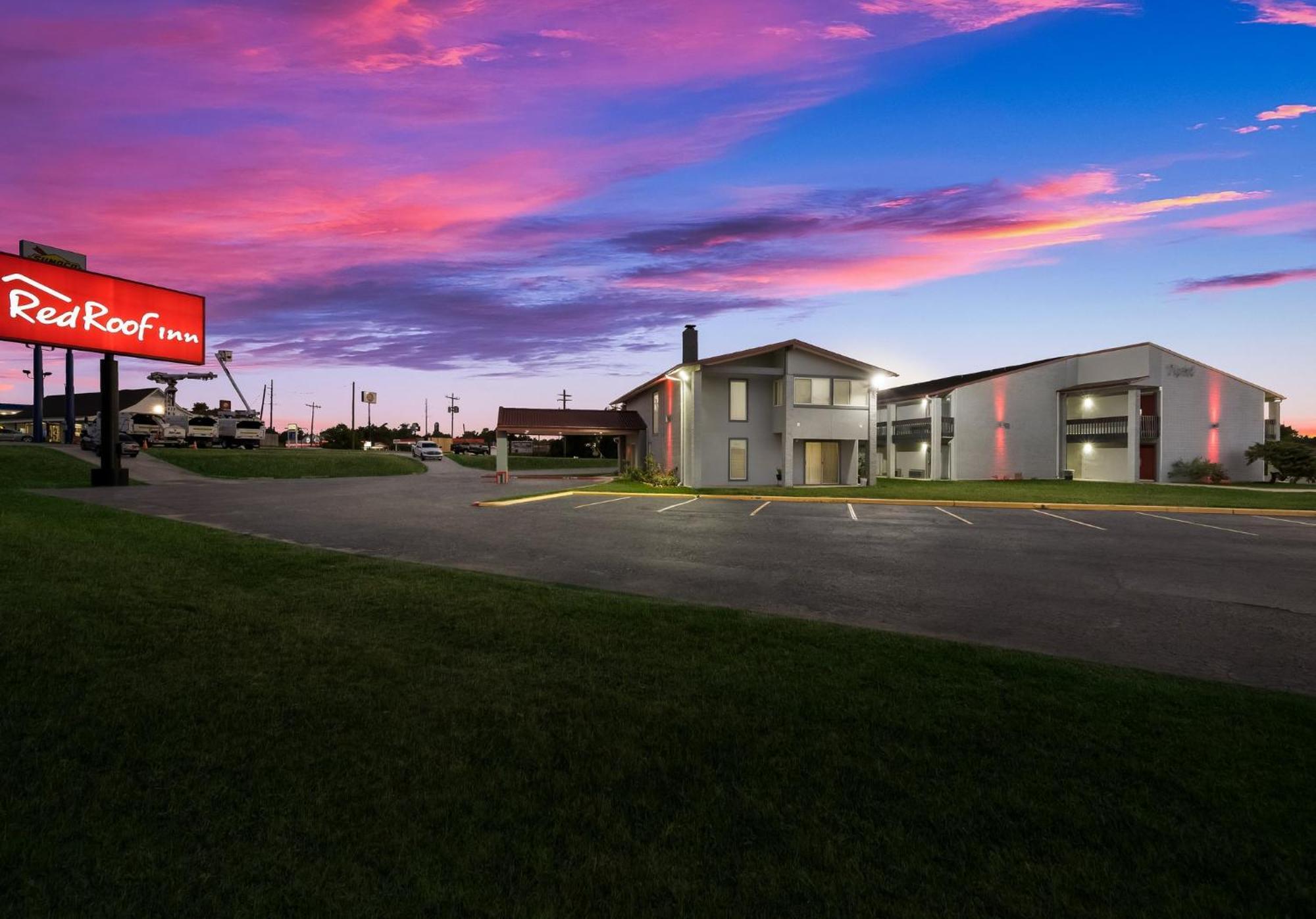 Red Roof Inn Madisonville Eksteriør billede